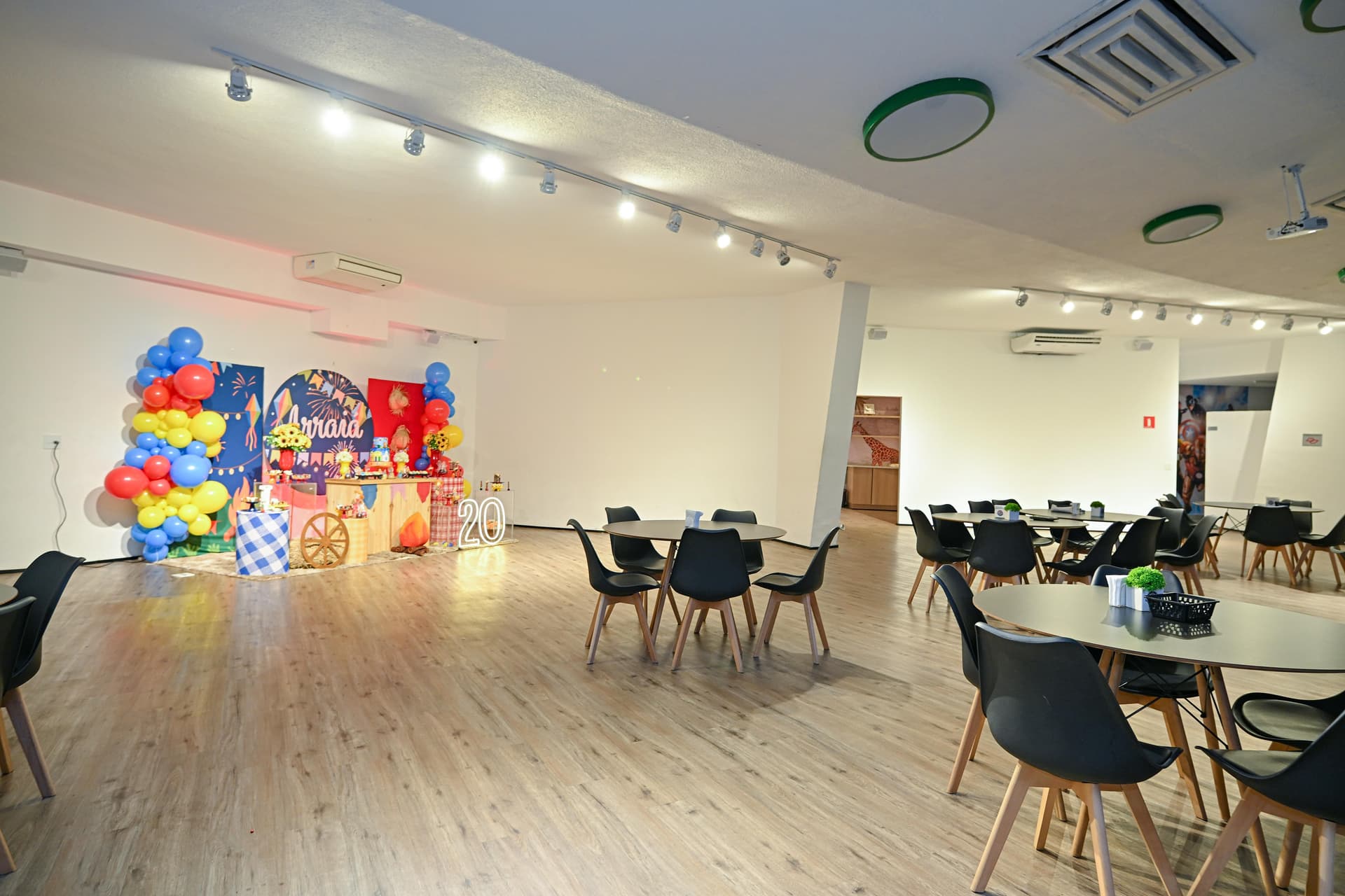 Espaço das mesas Premium Buffet Park